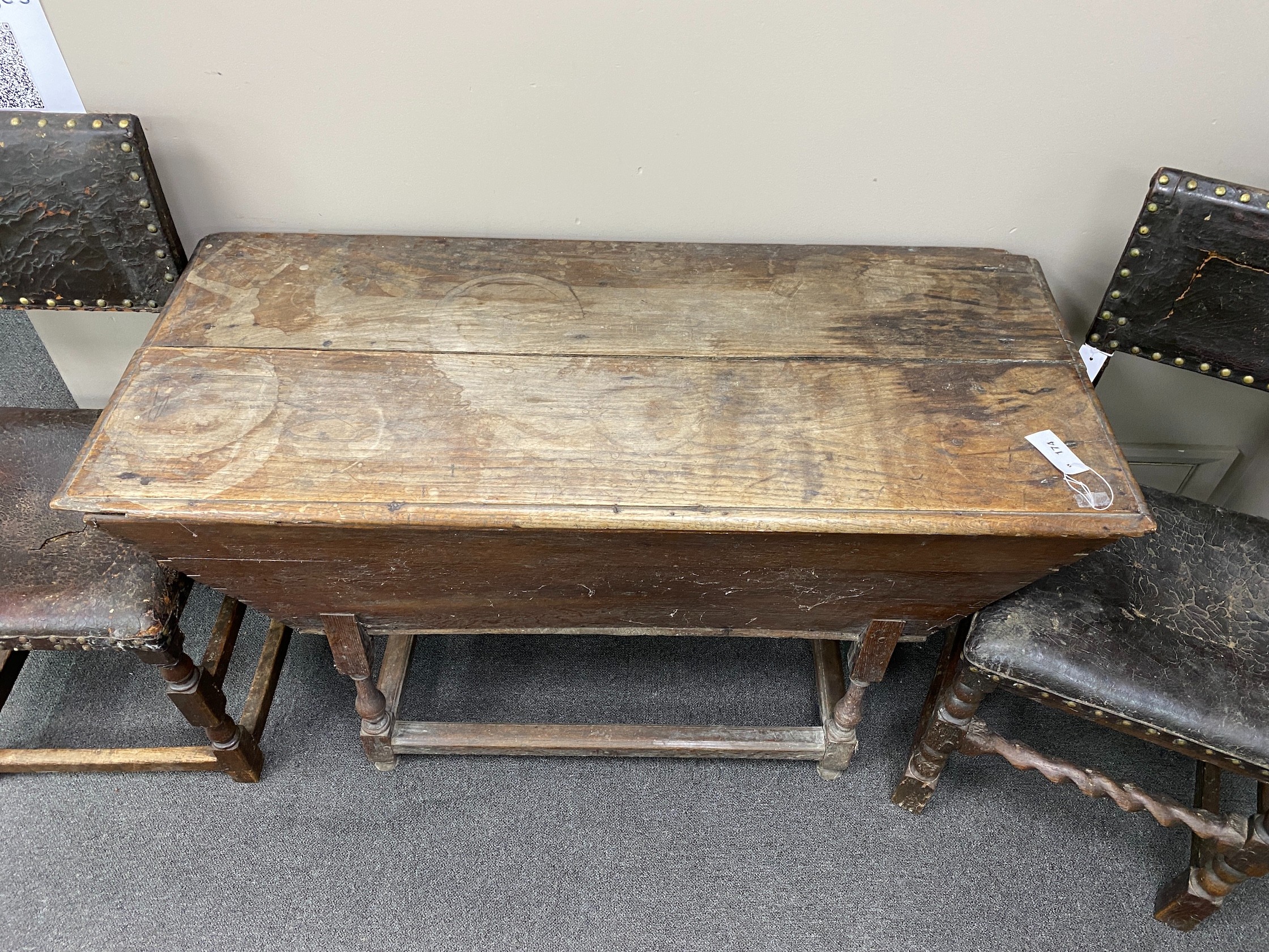 An early 18th century oak dough bin, length 118cm, depth 52cm, height 76cm